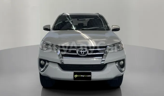carsDetail