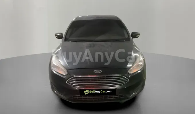 carsDetail