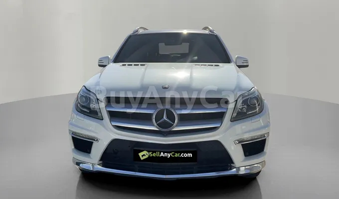 carsDetail