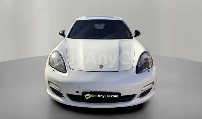 carsDetail