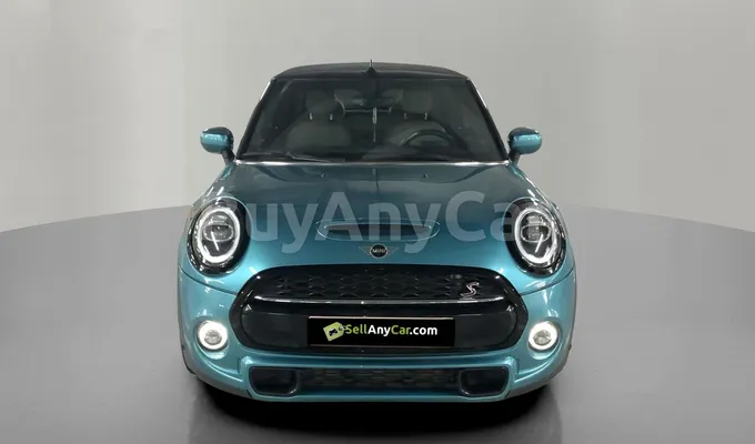 carsDetail