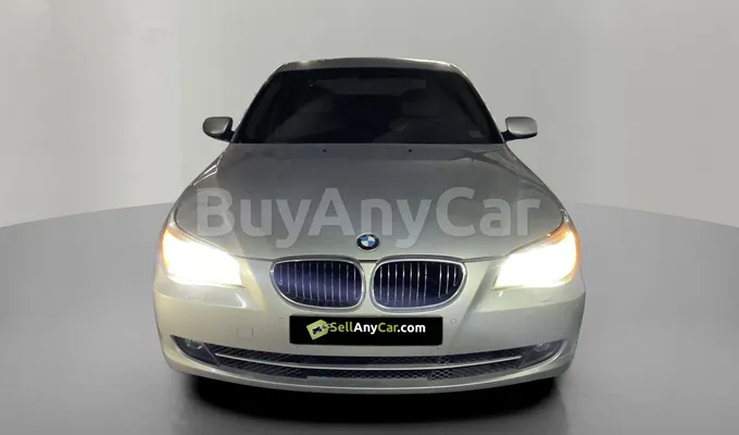 carsDetail