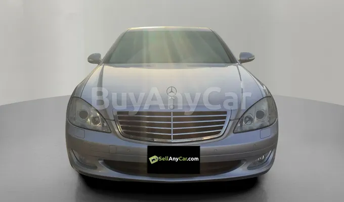 carsDetail