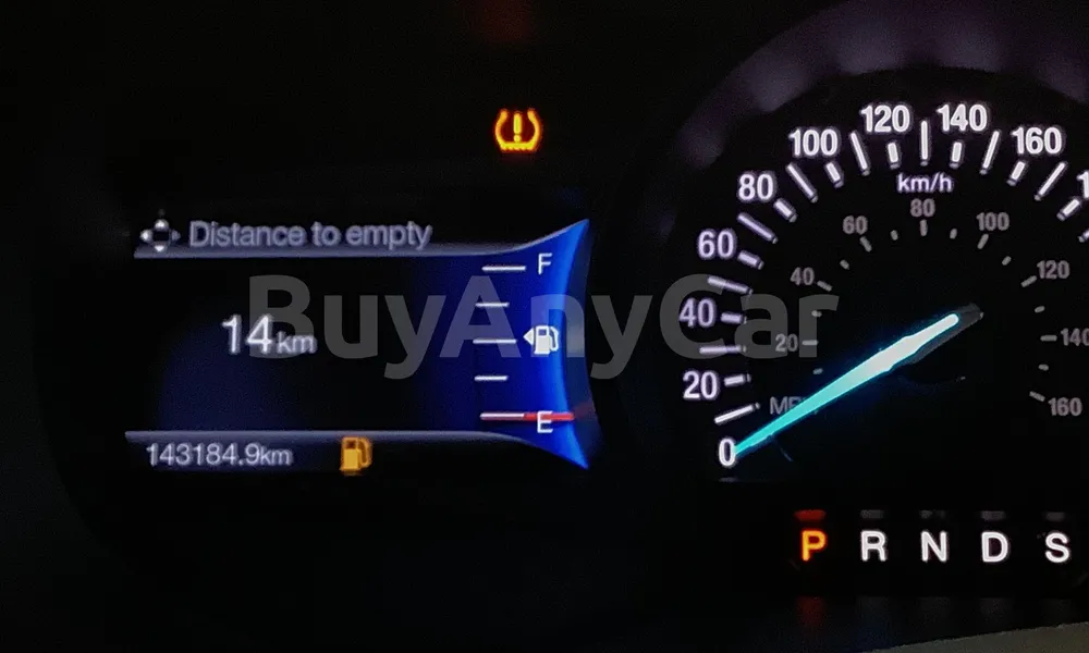 Vehicle photo 6