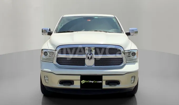 carsDetail
