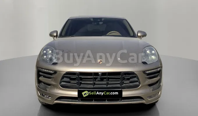 carsDetail