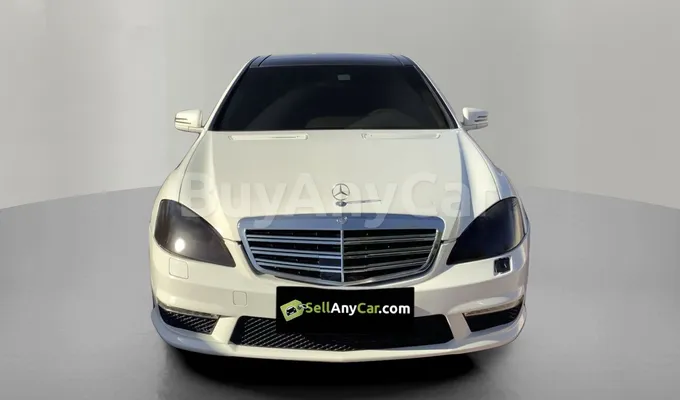 carsDetail