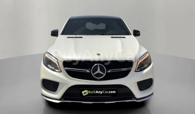 carsDetail