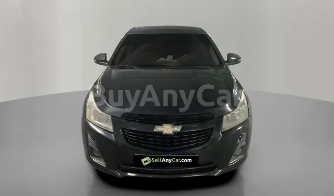 carsDetail