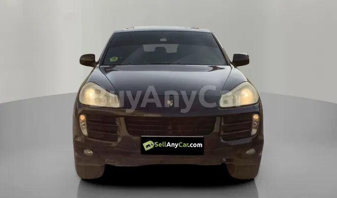 carsDetail