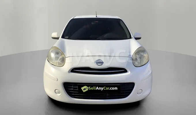 carsDetail