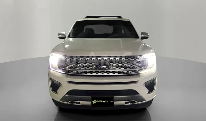 carsDetail