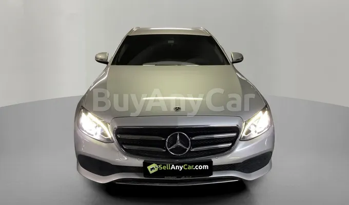 carsDetail