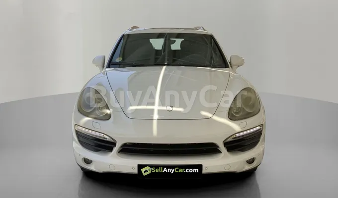 carsDetail