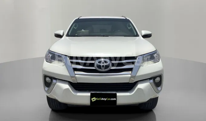 carsDetail
