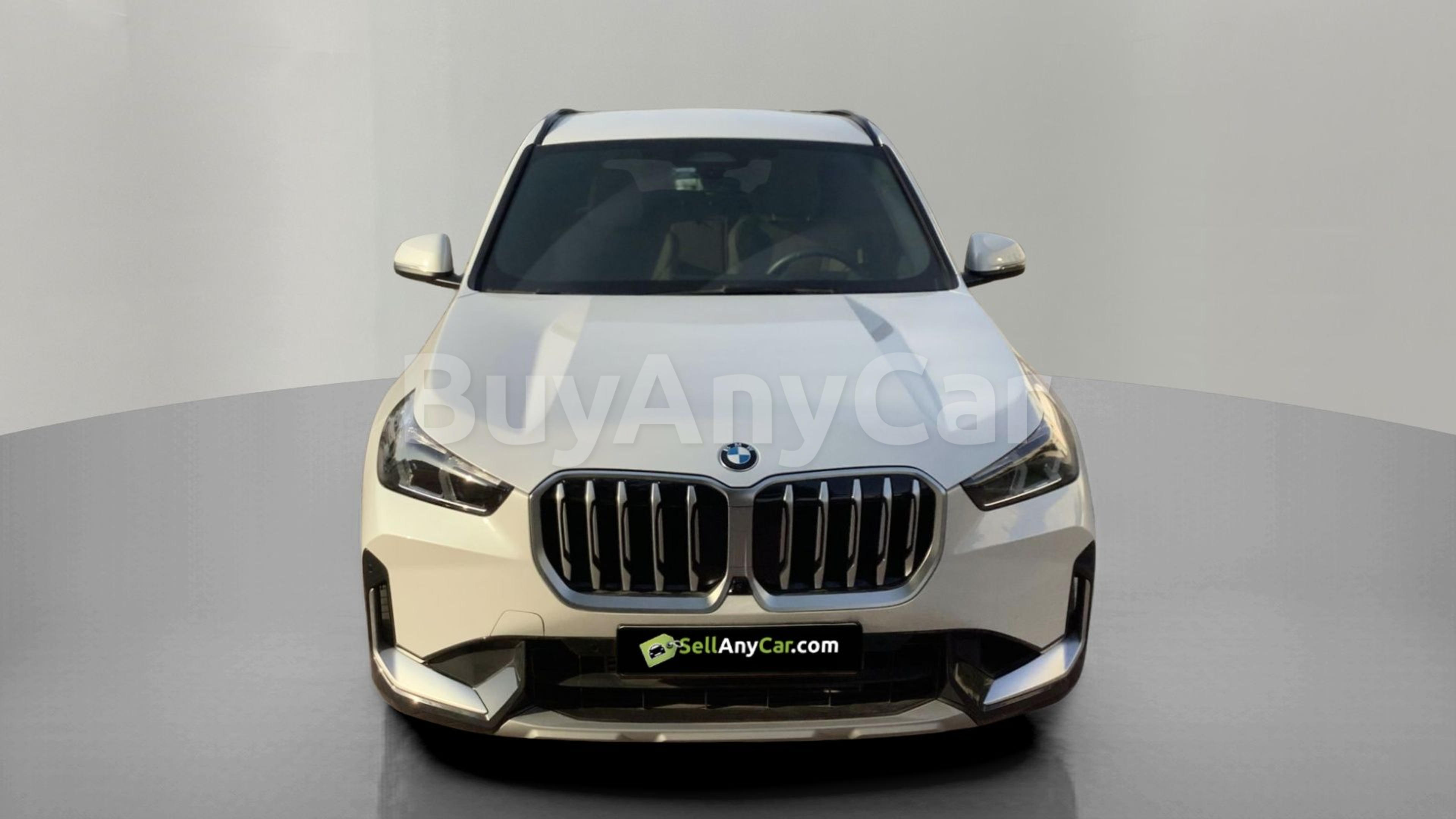 2025 BMW X1