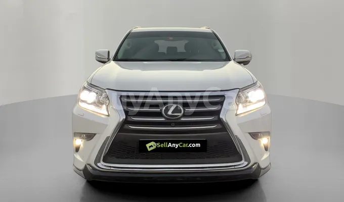 carsDetail