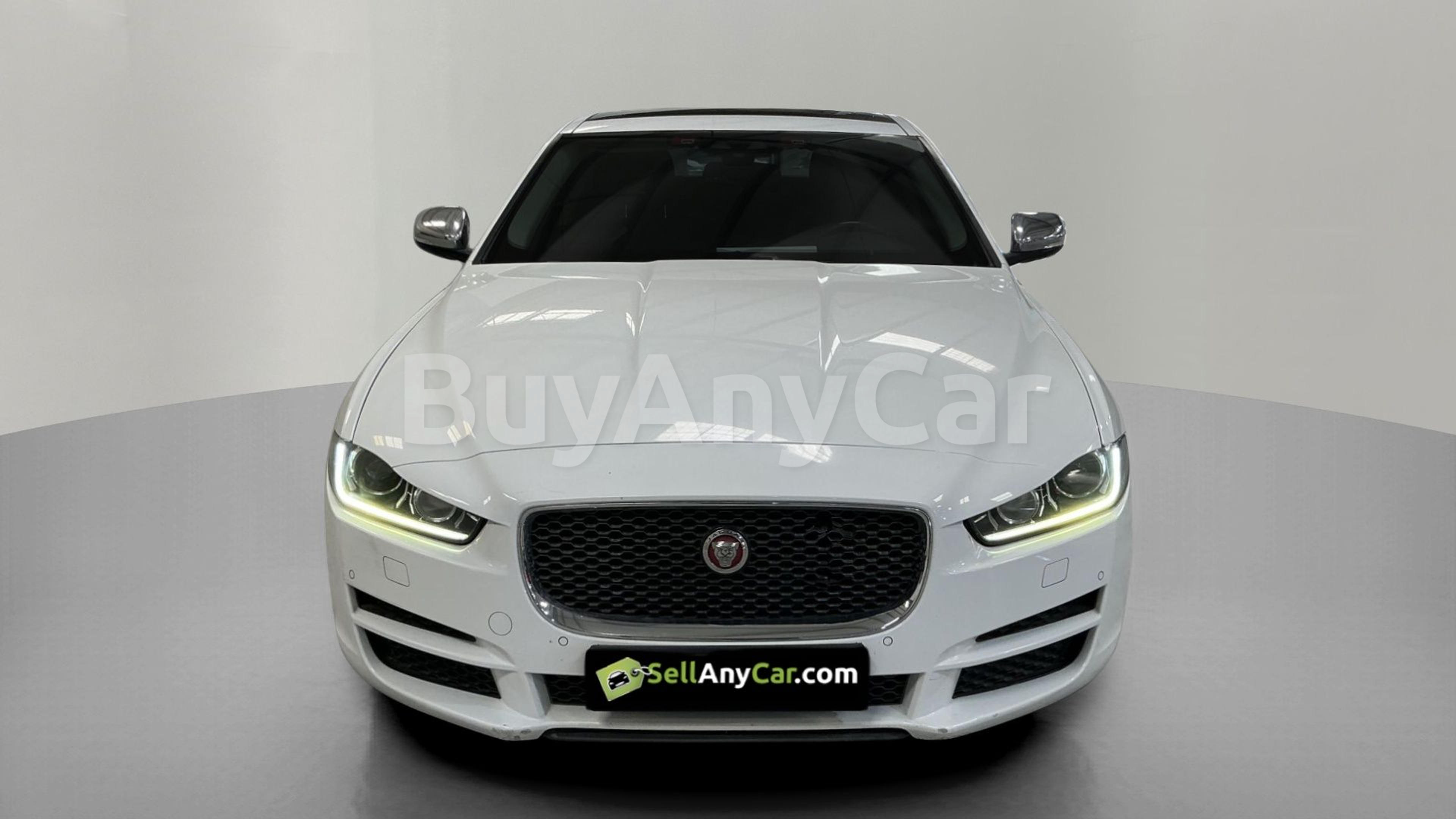 2016 Jaguar XE