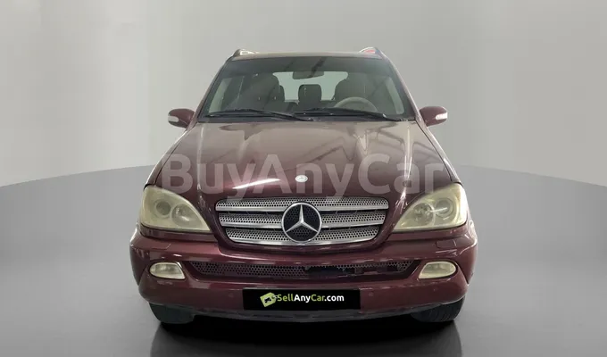 carsDetail