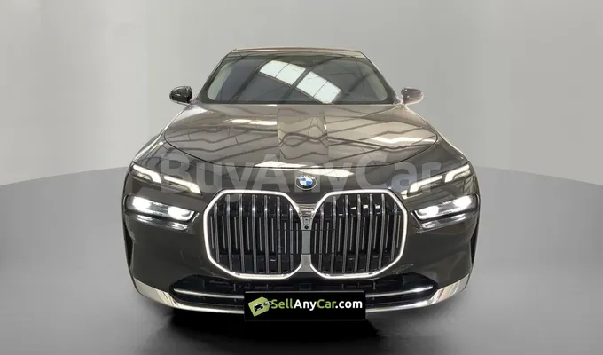 carsDetail