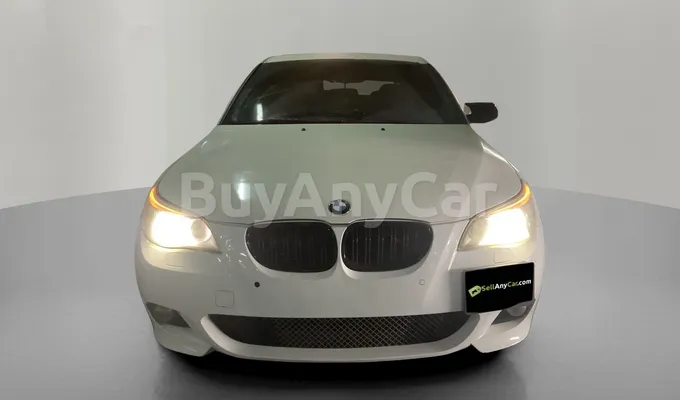 carsDetail