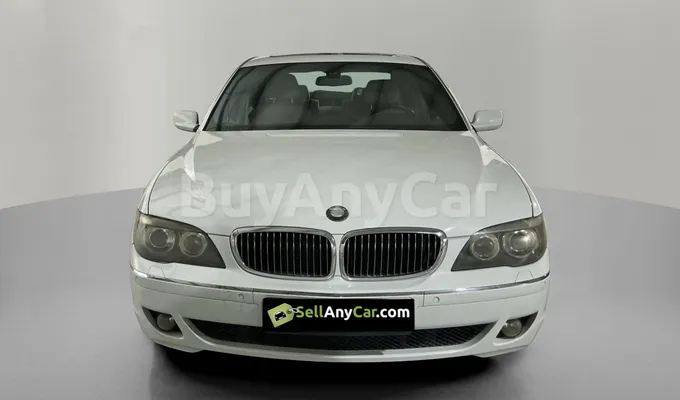 carsDetail
