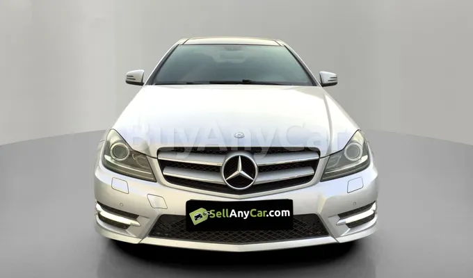 carsDetail