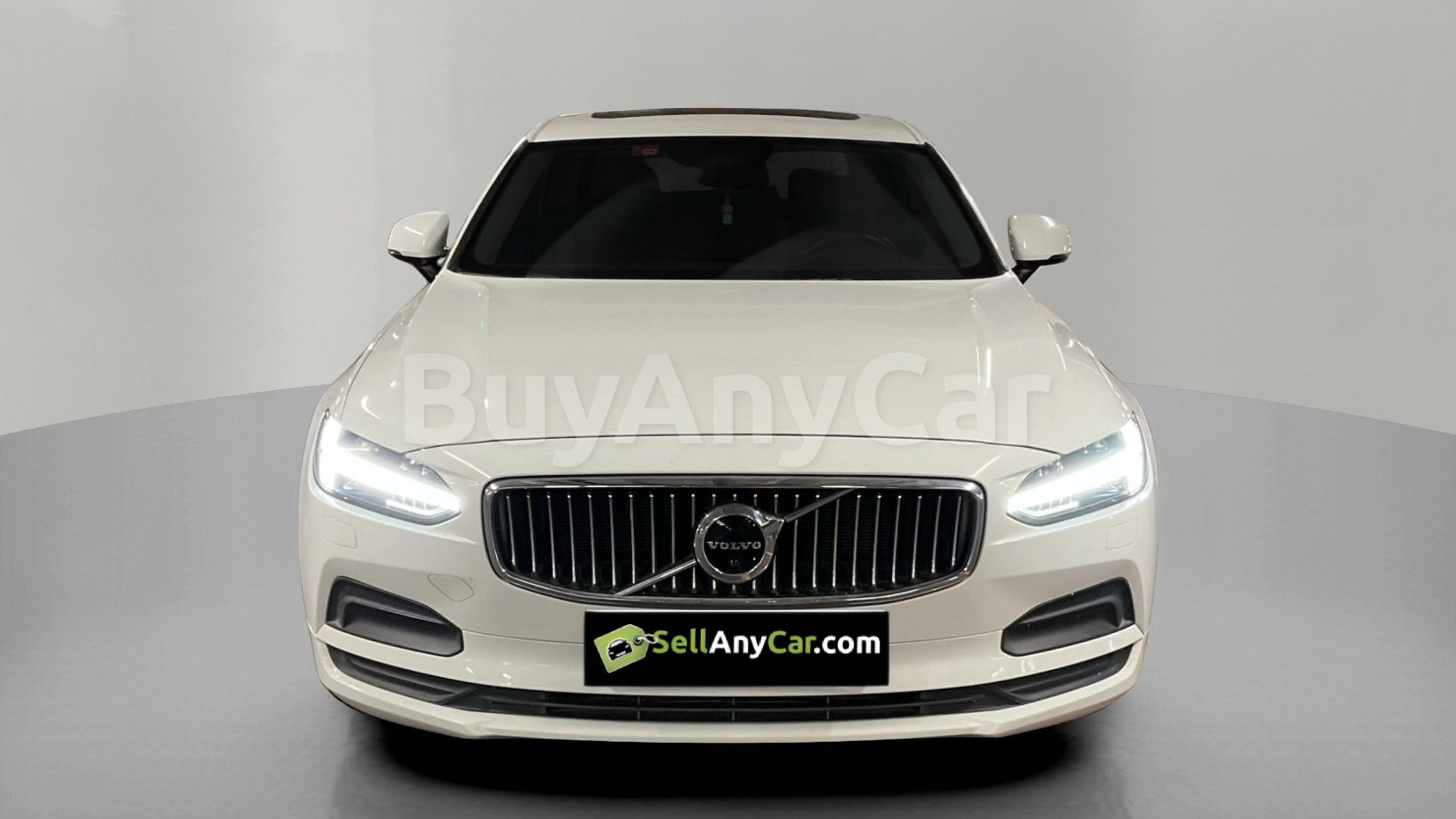 2021 Volvo S90