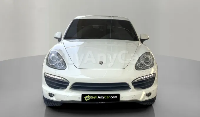 carsDetail