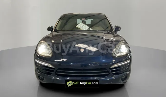 carsDetail