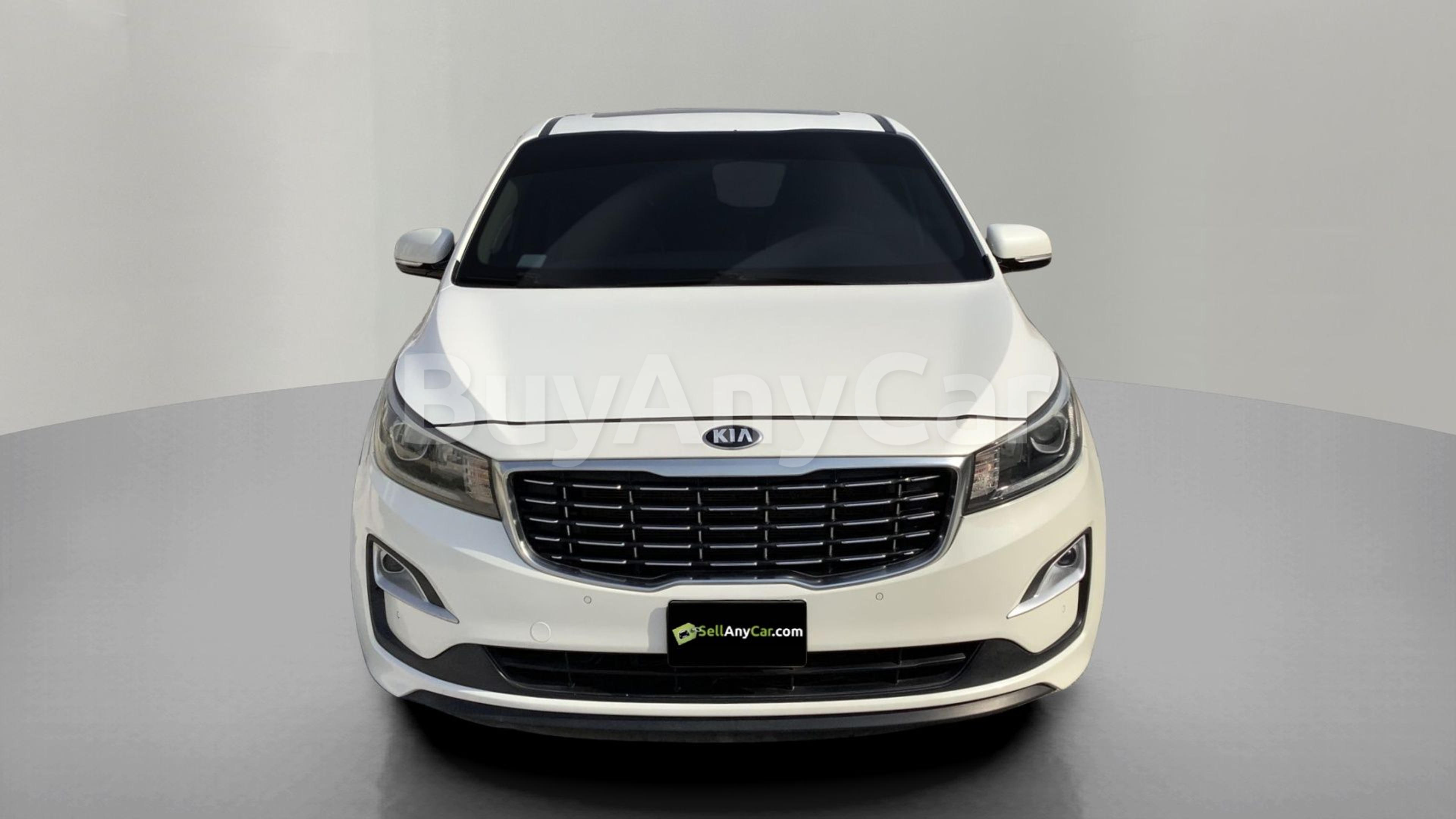 2020 Kia Carnival