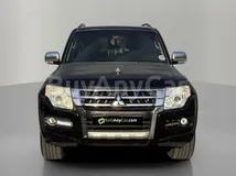 Mitsubishi Pajero 2015