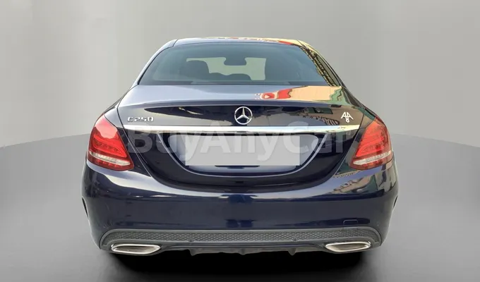 carsDetail