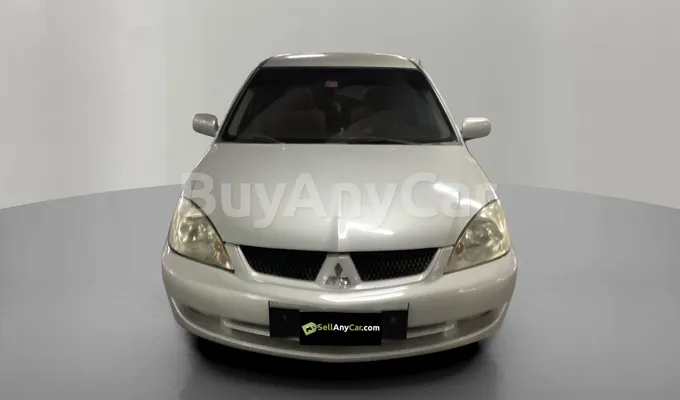carsDetail