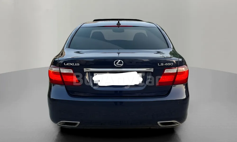 Vehicle photo 2