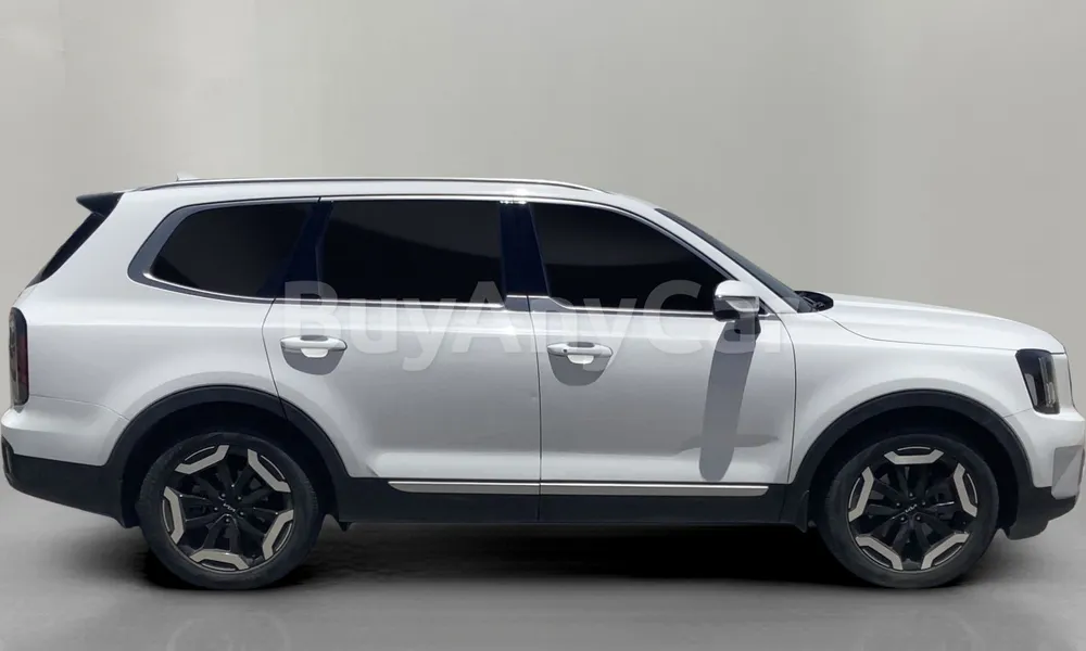 Vehicle photo 3