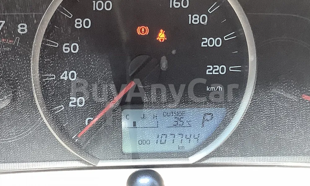 Vehicle photo 7