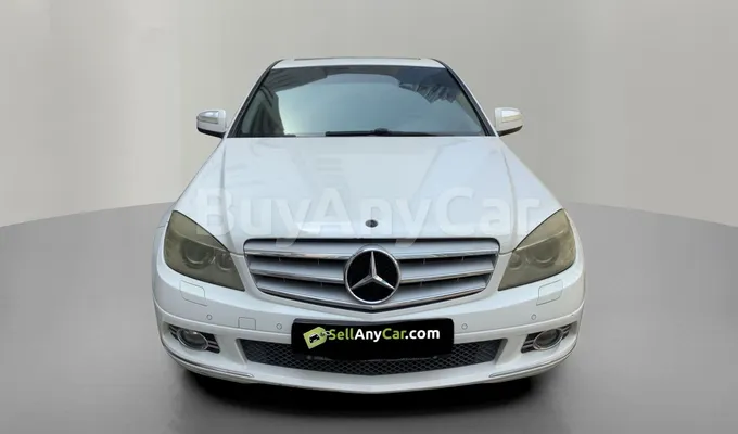 carsDetail