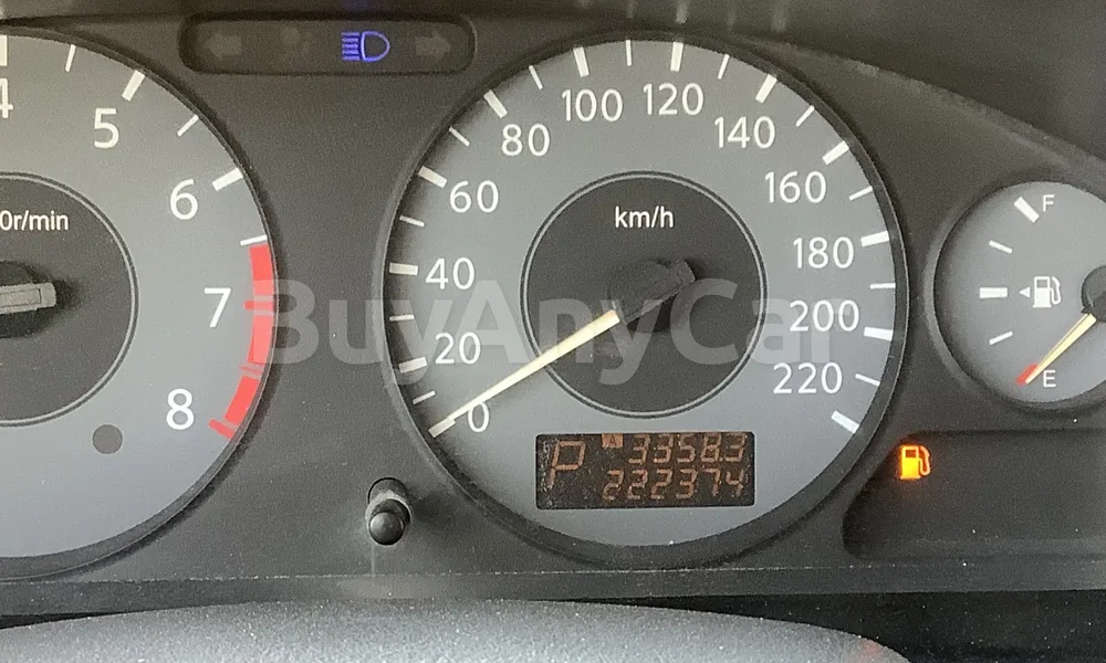 Vehicle photo 7