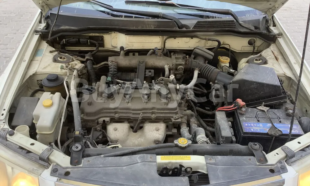 Vehicle photo 8