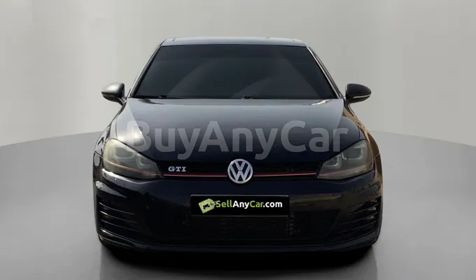 carsDetail