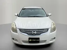 Nissan Altima 2010