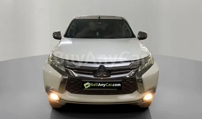 carsDetail