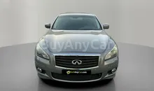 Infiniti M