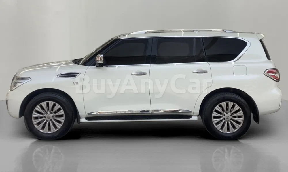 Vehicle photo 4