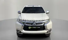 Mitsubishi Montero