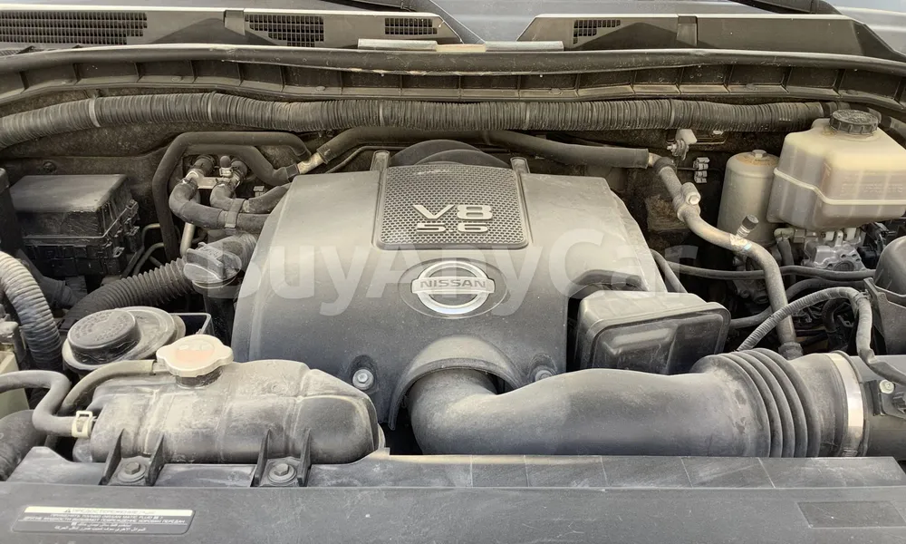 Vehicle photo 6