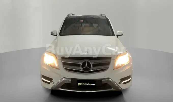 carsDetail