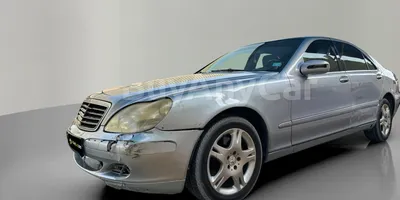 carsDetail
