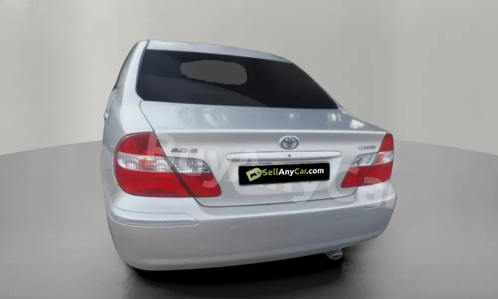 Vehicle photo 2